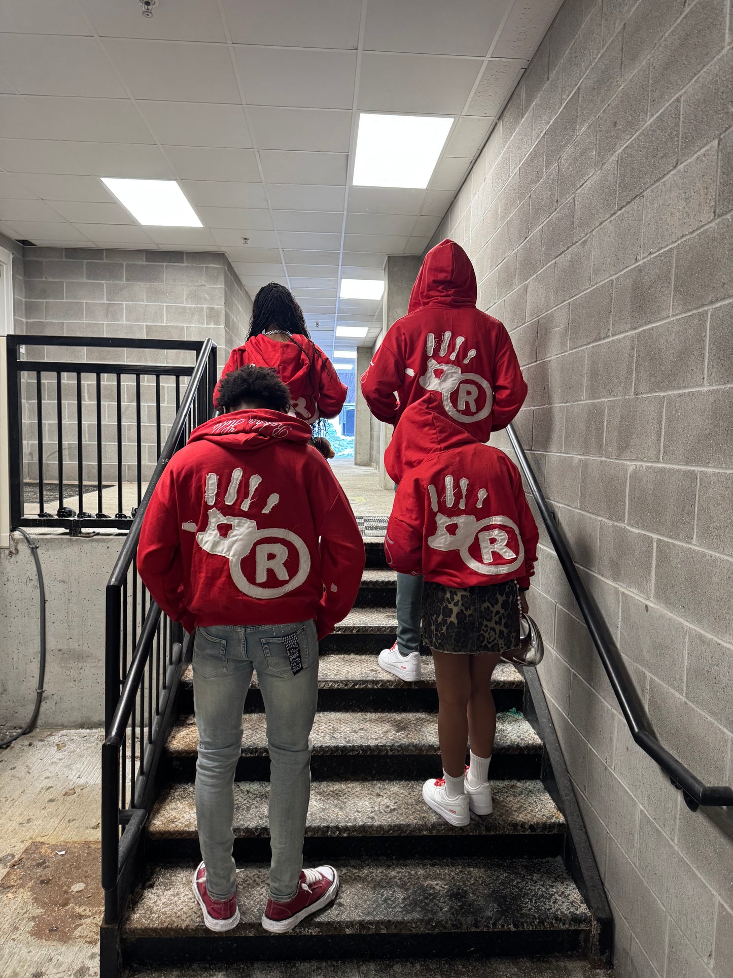 GRAFFITI ZIP UP (RED)